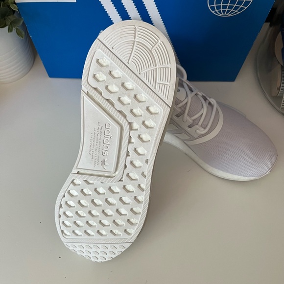 adidas NMD R1 Primeblue Triple White - Picture 6 of 7